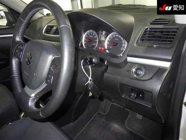 SUZUKI SWIFT 2013
