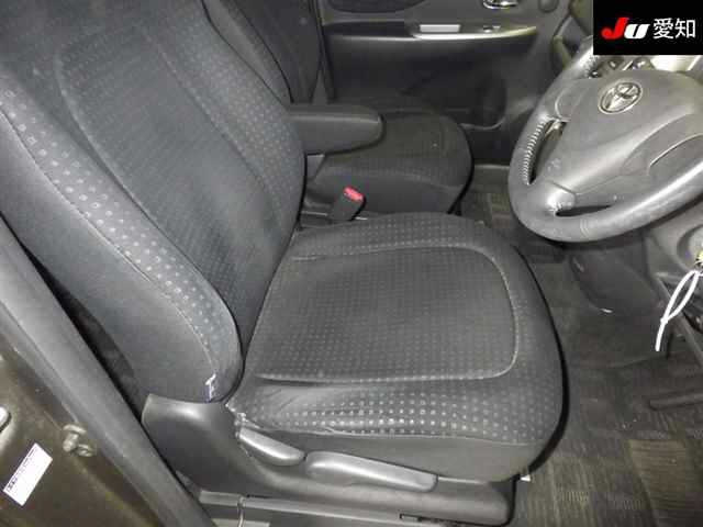 TOYOTA RACTIS 2009