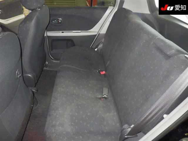 TOYOTA VITZ 2008