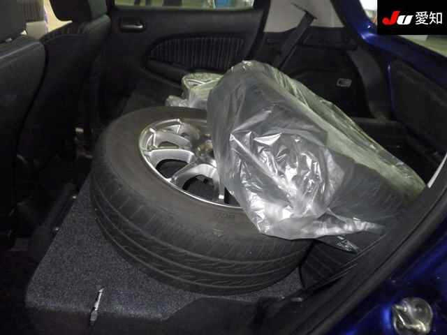 MAZDA DEMIO 2010