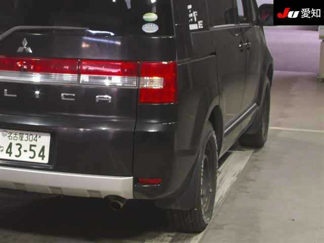 MITSUBISHI DELICA D5 2012