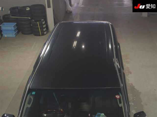 TOYOTA ALPHARD 2010