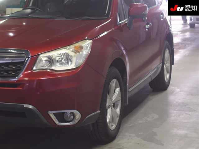SUBARU FORESTER 2012