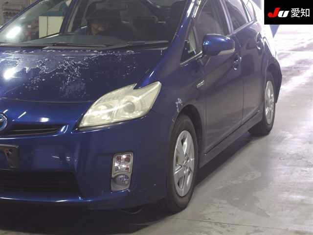 TOYOTA PRIUS 2011