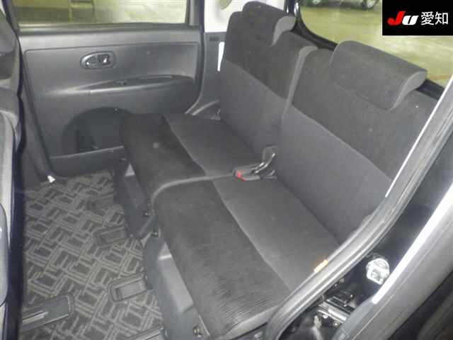 DAIHATSU TANTO 2011