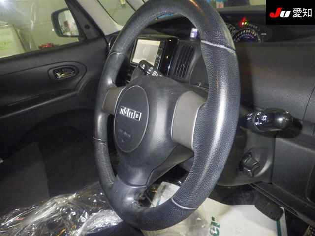 DAIHATSU TANTO 2011