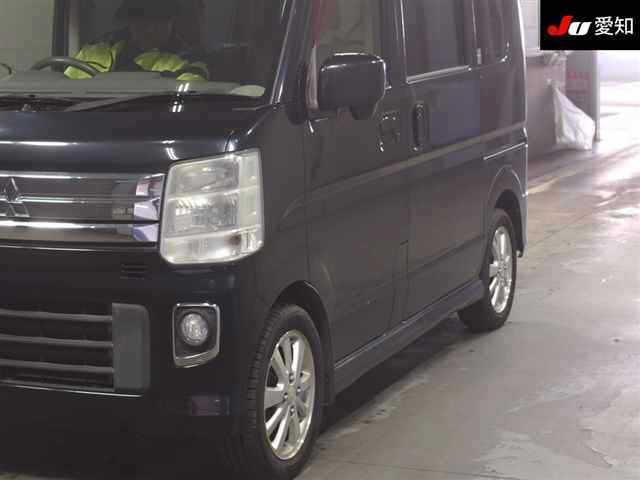 MITSUBISHI TOWNBOX 2017