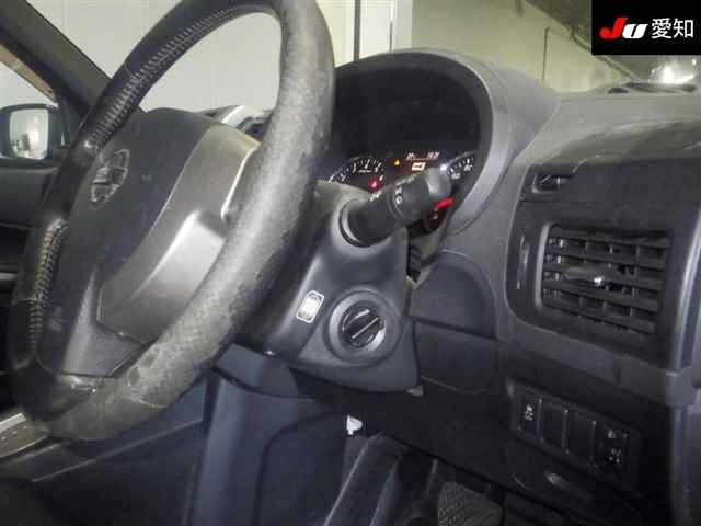 NISSAN X-TRAIL 2010