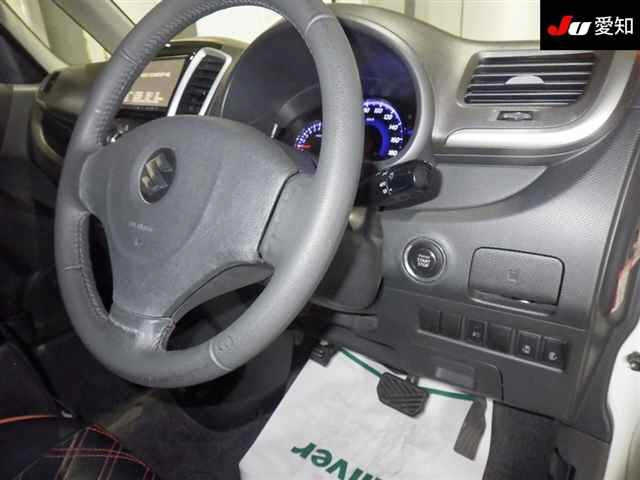 SUZUKI SOLIO 2011