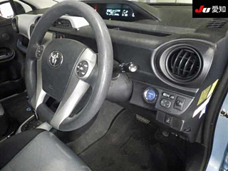 TOYOTA AQUA 2014