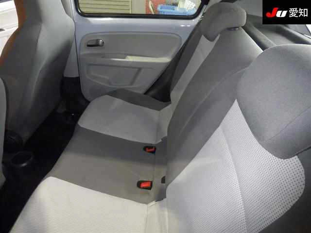 VOLKSWAGEN UP 2013