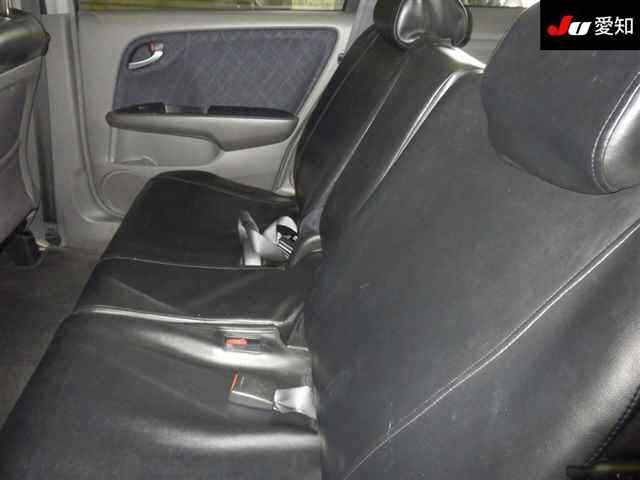 HONDA STREAM 2010