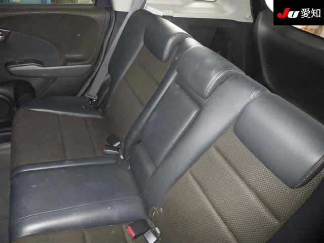 HONDA FIT SHUTTLE 2013