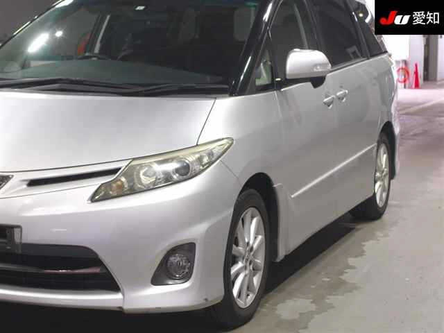 TOYOTA ESTIMA 2009