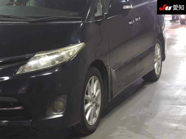 TOYOTA ESTIMA 2010