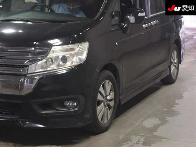 HONDA STEP WAGON 2014