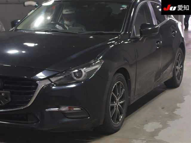MAZDA AXELA 2017