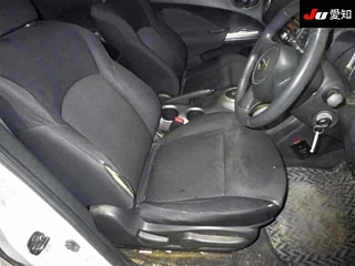 NISSAN JUKE 2010