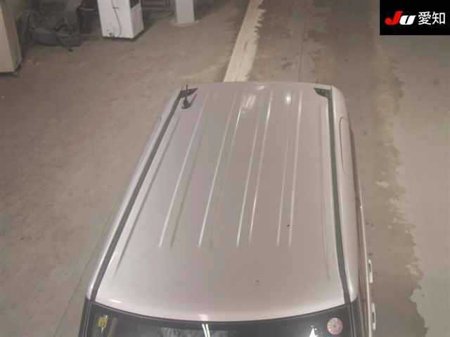NISSAN ROOX 2010