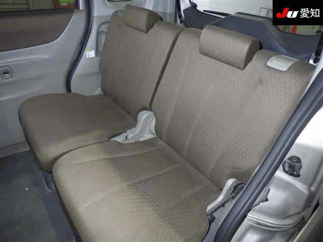 NISSAN ROOX 2010