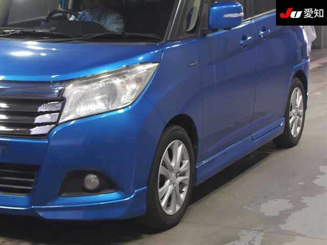 MITSUBISHI DELICA D2 2018