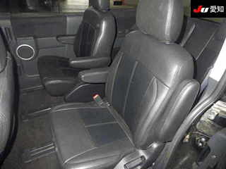MITSUBISHI DELICA D5 2010