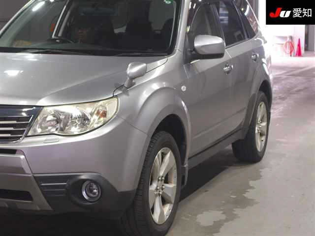 SUBARU FORESTER 2010