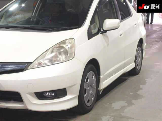 HONDA FIT SHUTTLE 2011