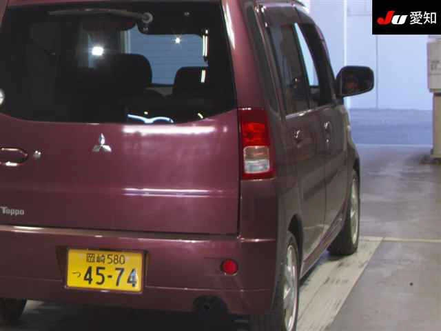 MITSUBISHI TOPPO 2009