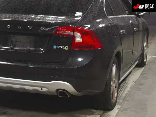 VOLVO S60 2012