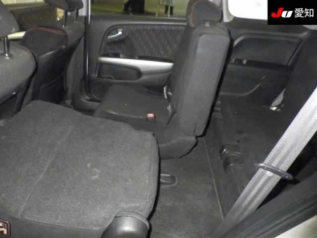HONDA STREAM 2011