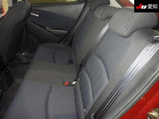 MAZDA DEMIO 2015