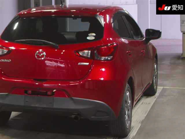 MAZDA DEMIO 2015