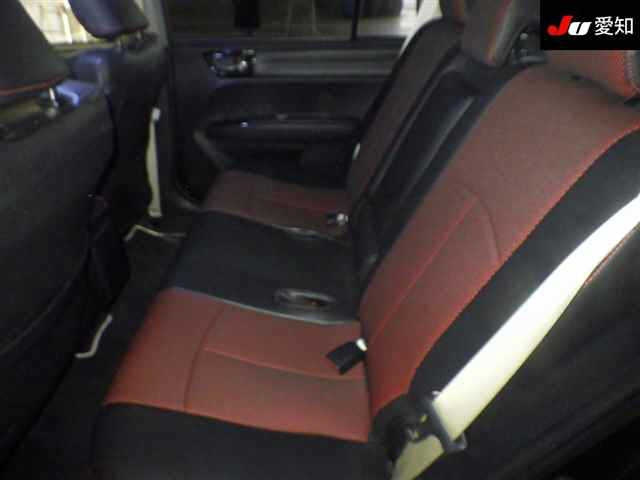 TOYOTA COROLLA FIELDER 2013