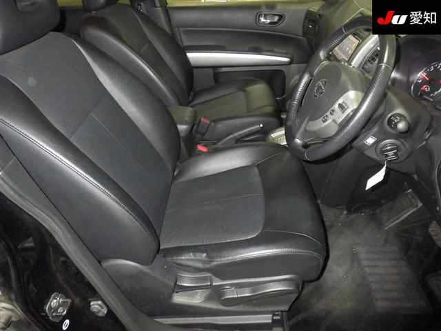 NISSAN X-TRAIL 2012