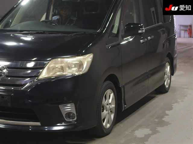 NISSAN SERENA 2010