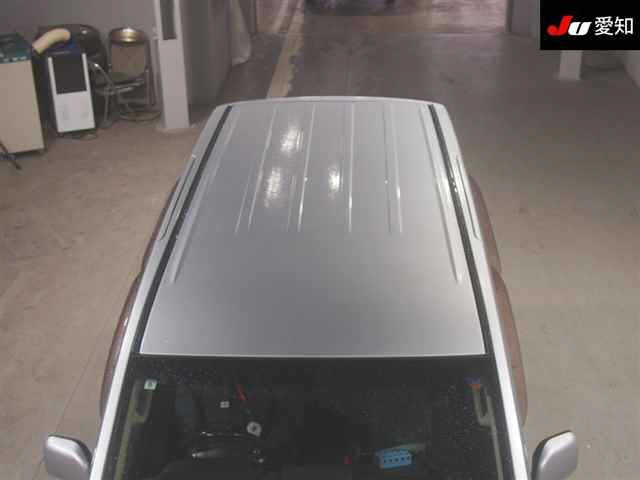 MITSUBISHI DELICA D5 2011