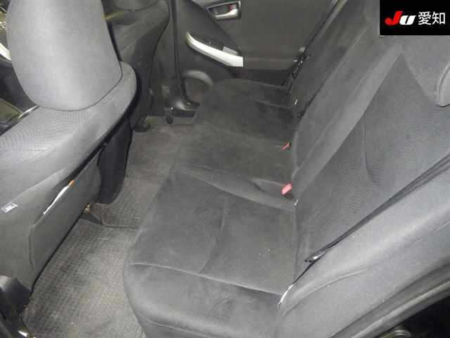 TOYOTA PRIUS 2013