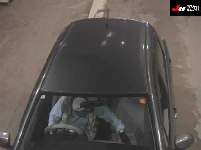 TOYOTA VITZ 2011