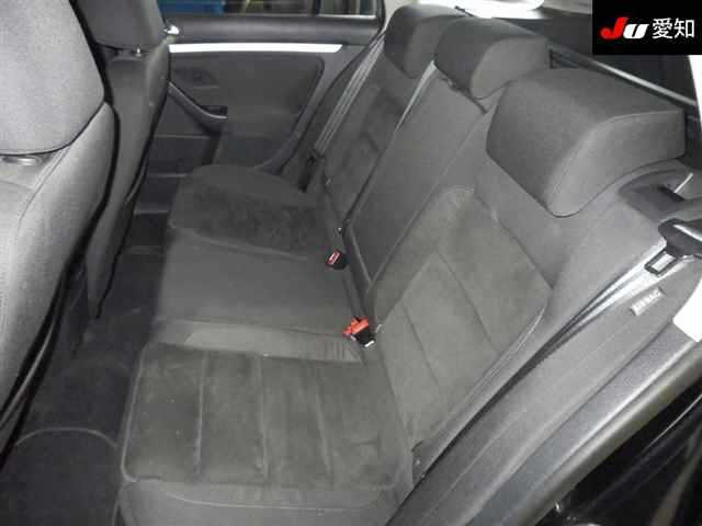 VOLKSWAGEN GOLF VARIANT 2012