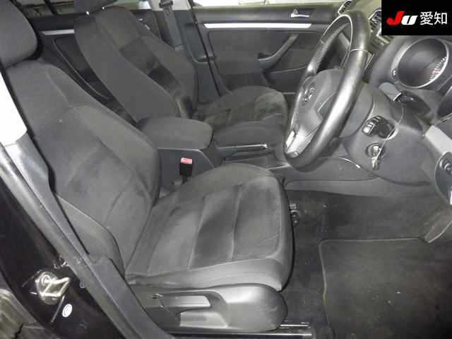 VOLKSWAGEN GOLF VARIANT 2012