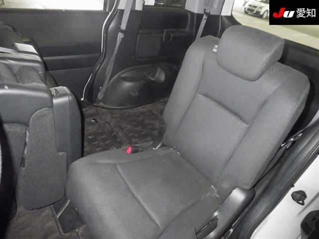 HONDA STEP WAGON 2012