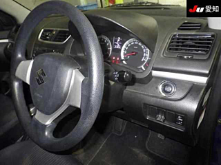 SUZUKI SWIFT 2011