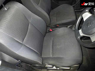SUZUKI SWIFT 2011
