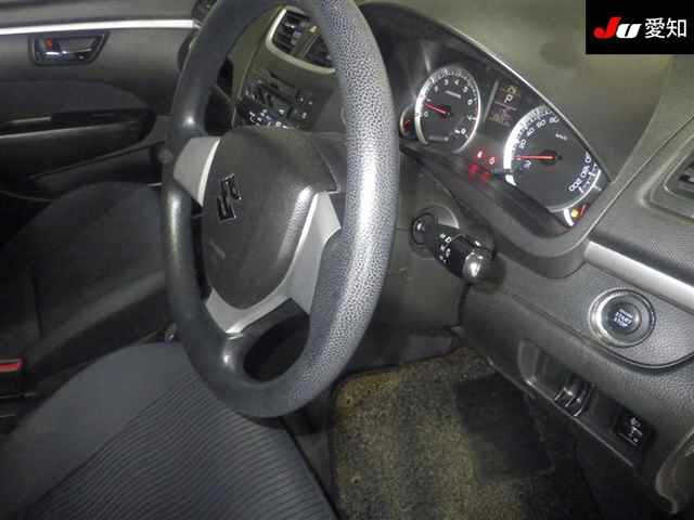 SUZUKI SWIFT 2010
