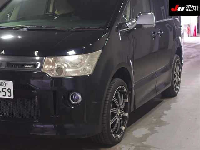 MITSUBISHI DELICA D5 2008