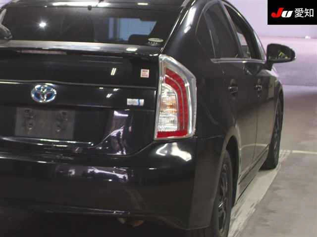 TOYOTA PRIUS 2012