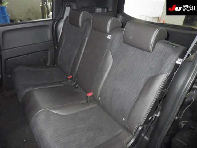 HONDA FREED 2012