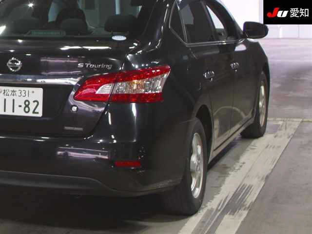 NISSAN SYLPHY 2016