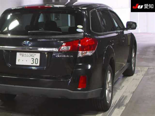 SUBARU LEGACY OUTBACK 2011